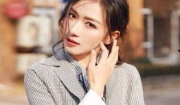 万茜自爆一年潜七次,一年潜入七次，揭秘她的神秘生活